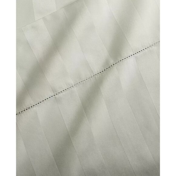 Charter Club Stripe 550TC Cotton Pillowcase Pair Standard Glacier Green $70 - Picture 2 of 3